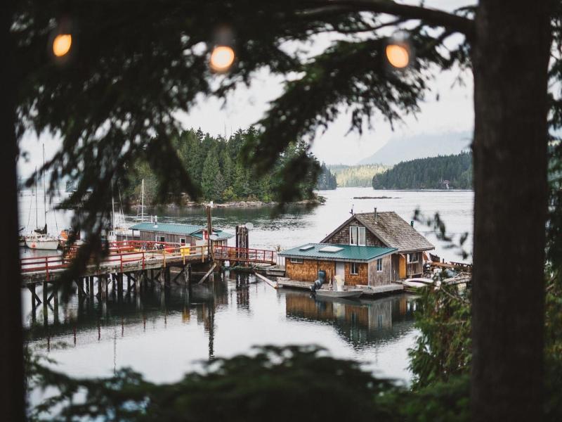 The Shoreline Tofino