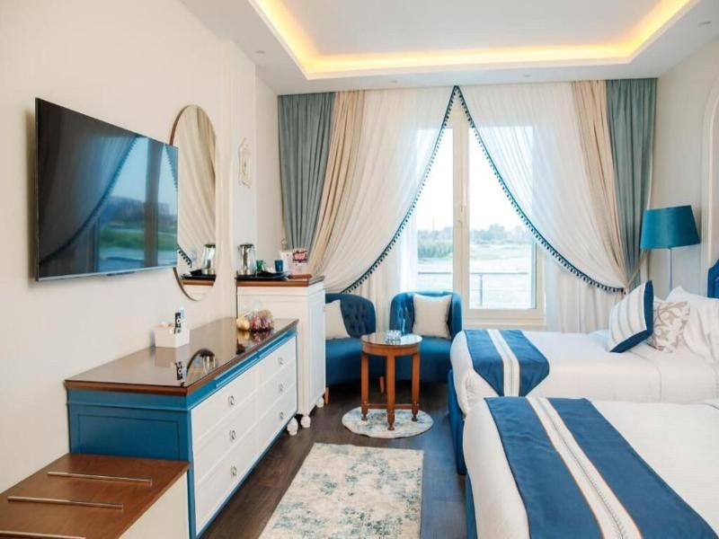 Nile Transport Hotel image