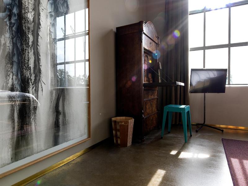 Hotel Piet Hein Eek image