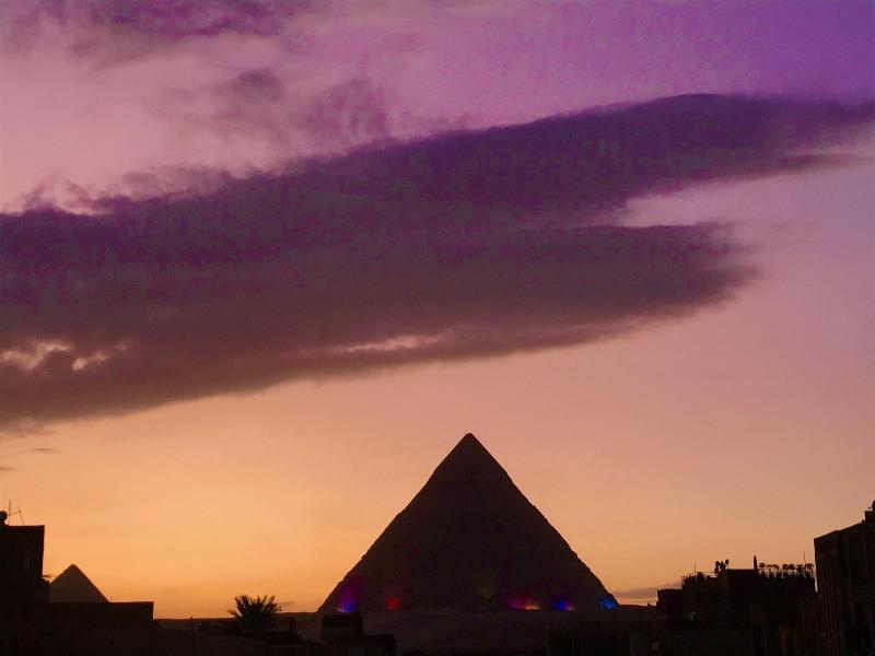 Pyramids Paradise Hotel image