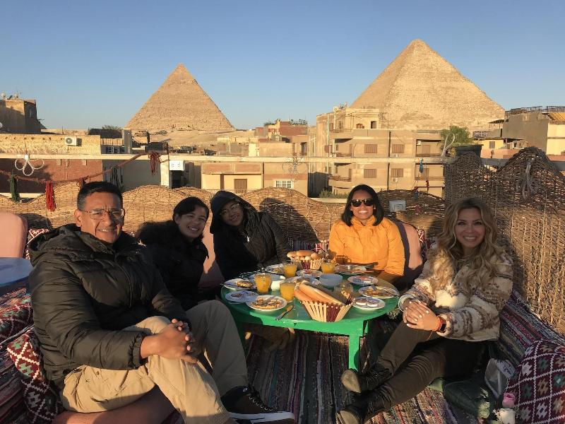 Pyramids Paradise Hotel image