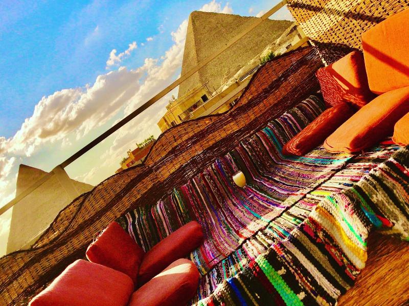 Pyramids Paradise Hotel image