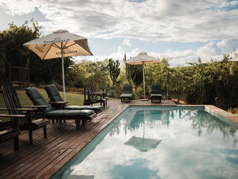 Ndhula Luxury Tented Lodge image