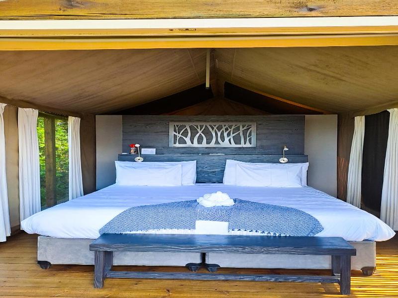 Ndhula Luxury Tented Lodge image