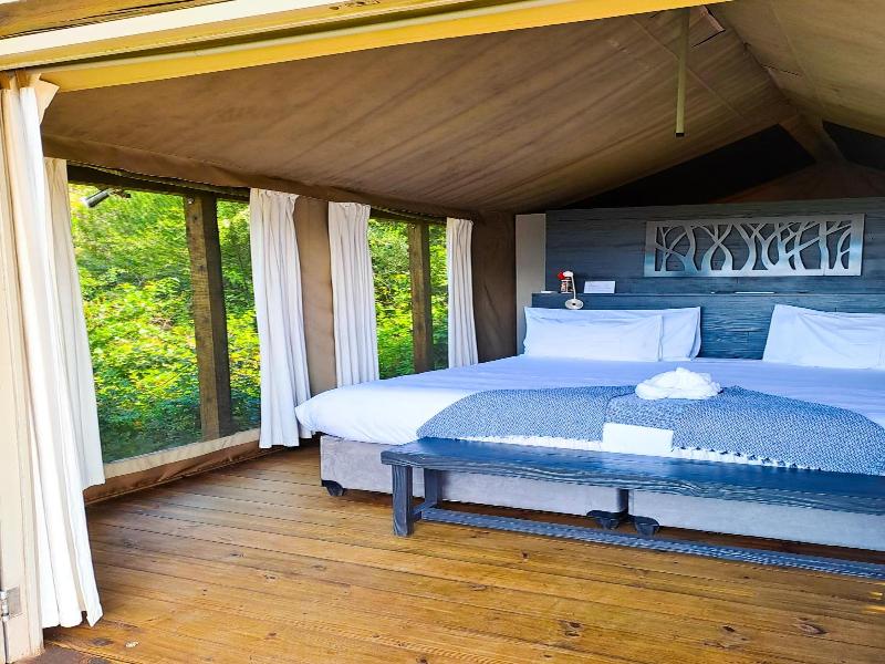 Ndhula Luxury Tented Lodge image