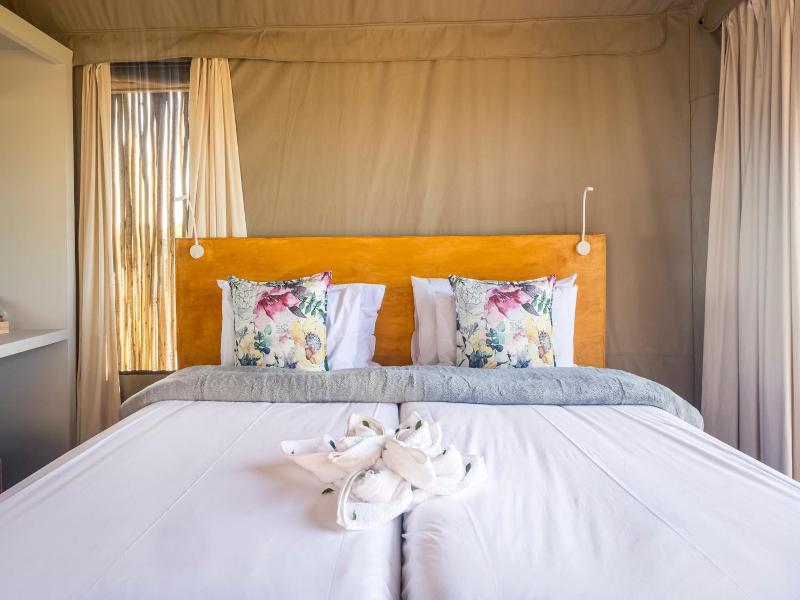 Ndhula Luxury Tented Lodge image