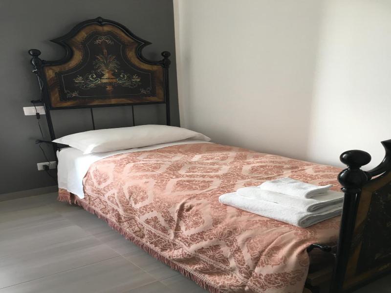 Il Leccio image