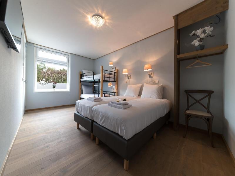 Hotel Giethoorn image