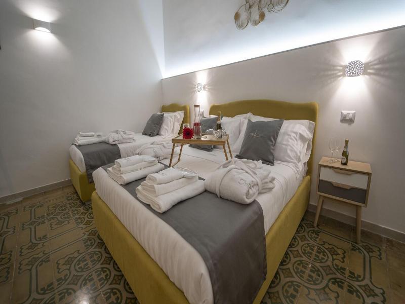 Dimora Fantasia Charme B&b image