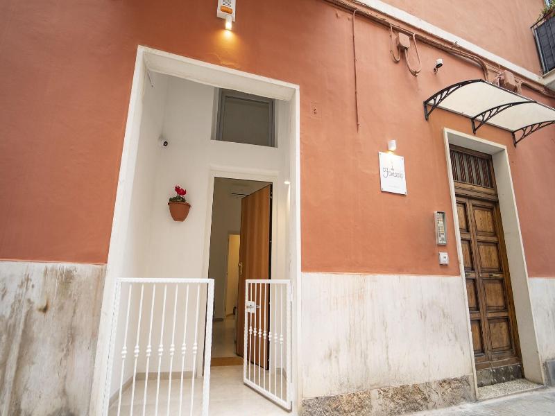 Dimora Fantasia Charme B&b image