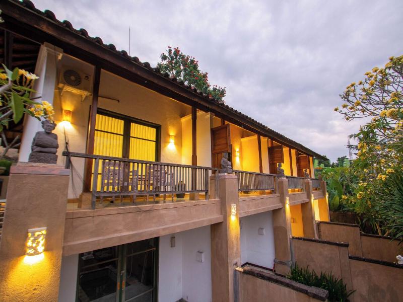 Alam Puri Art Museum And Villas image