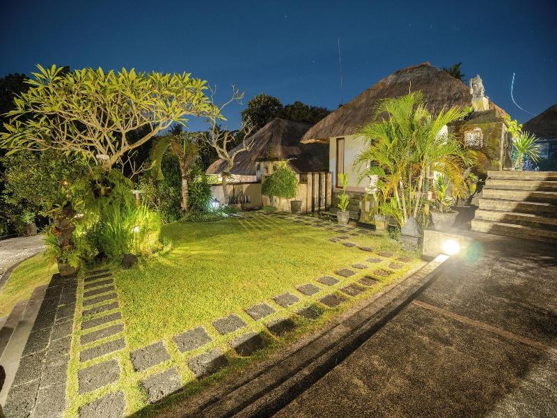 Alam Puri Art Museum And Villas image