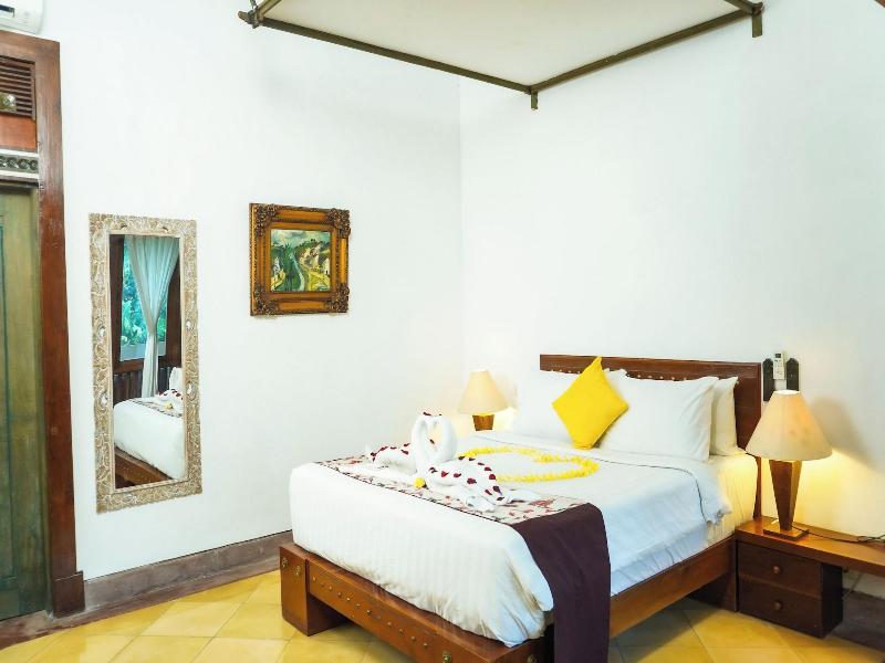 Alam Puri Art Museum And Villas image