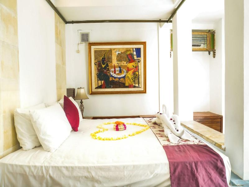 Alam Puri Art Museum And Villas image