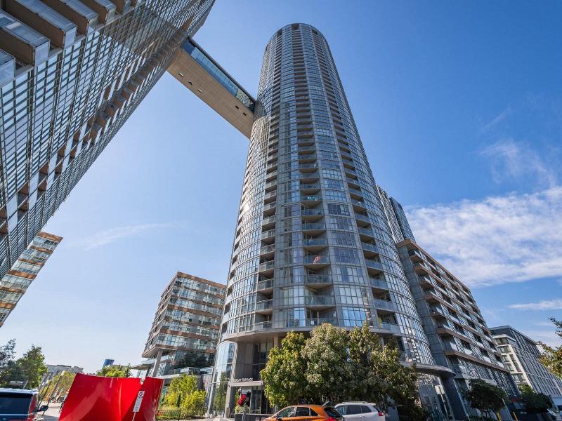 Elegant Downtown Apartments image