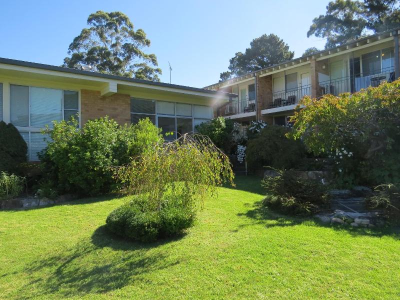 Golfview Lodge image