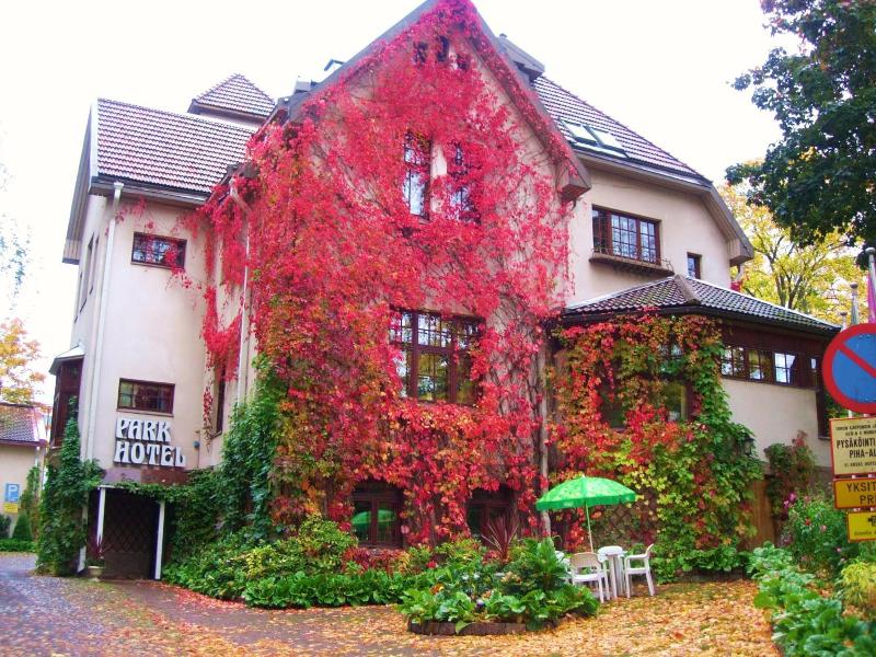 Park Hotel Turku image