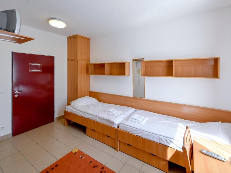 Campus Hotel image