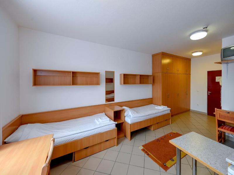 Campus Hotel image