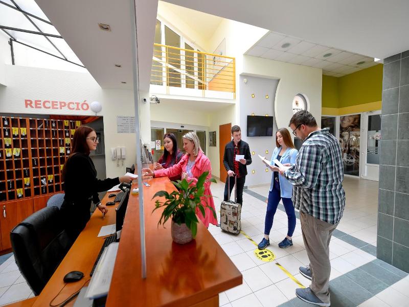Campus Hotel image