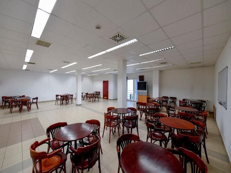 Campus Hotel image