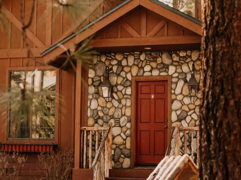 Black Bear Lodge image