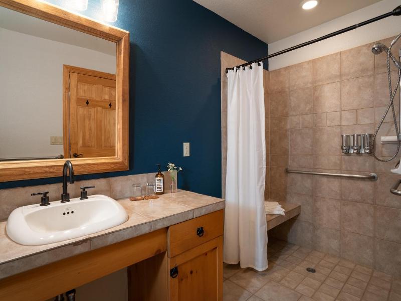 Black Bear Lodge image