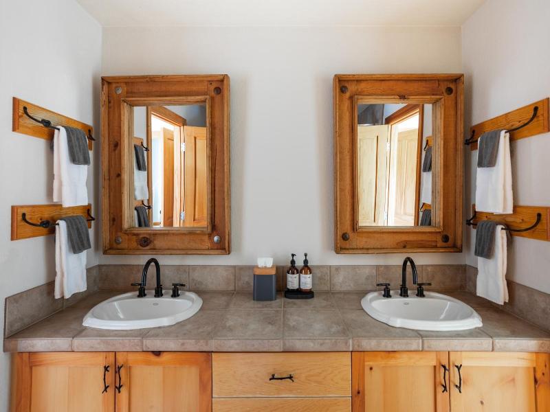 Black Bear Lodge image