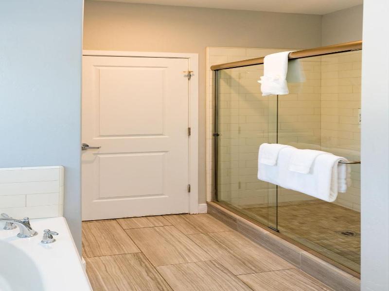 Black Bear Lodge image