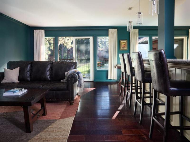 Black Bear Lodge image