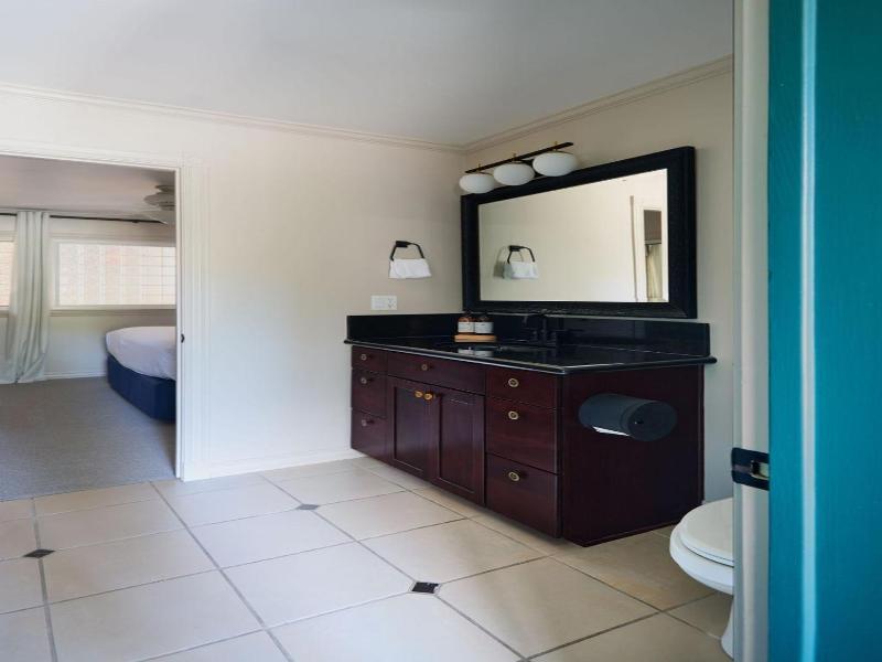 Black Bear Lodge image