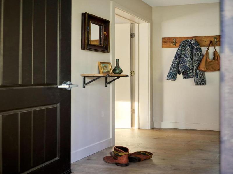 Black Bear Lodge image