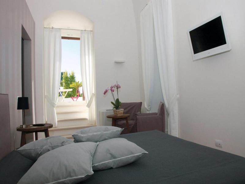 Villa Fornari Resort image