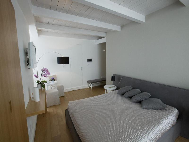 Villa Fornari Resort image