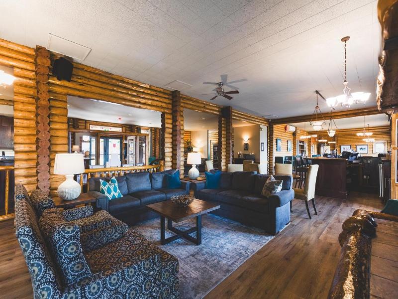 Overlander Mountain Lodge image