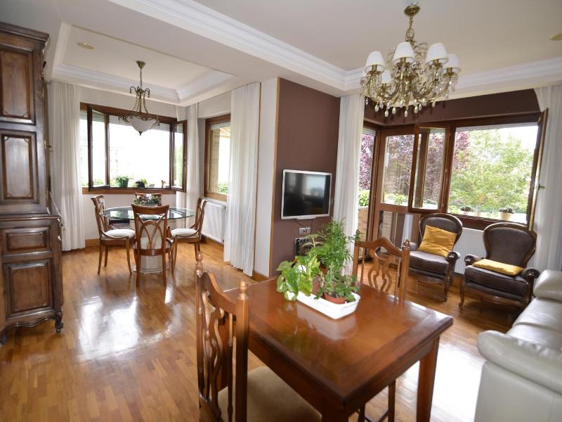 B&b Zaldu image