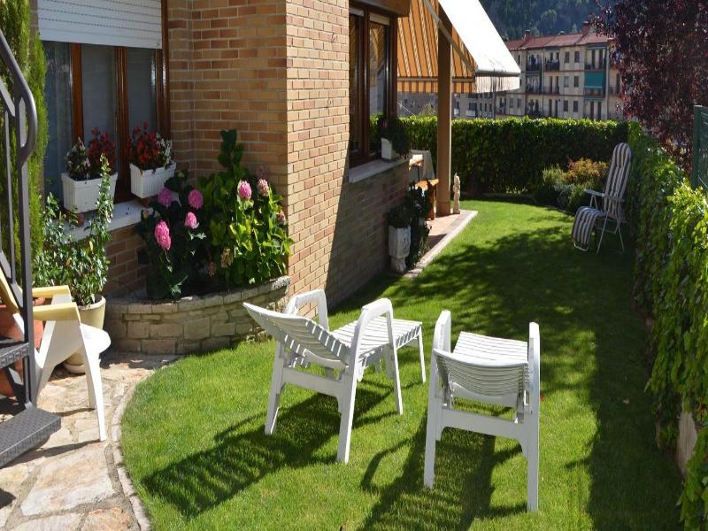 B&b Zaldu image