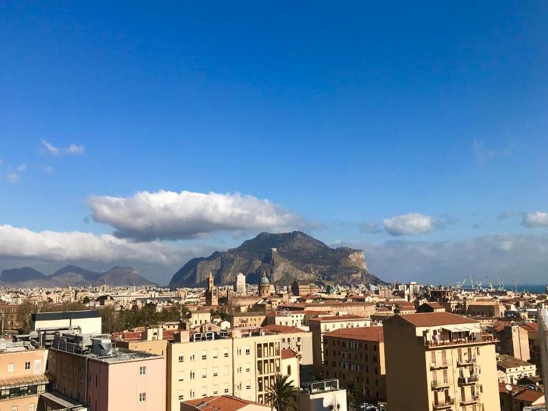 Lealbe Di Sicilia image