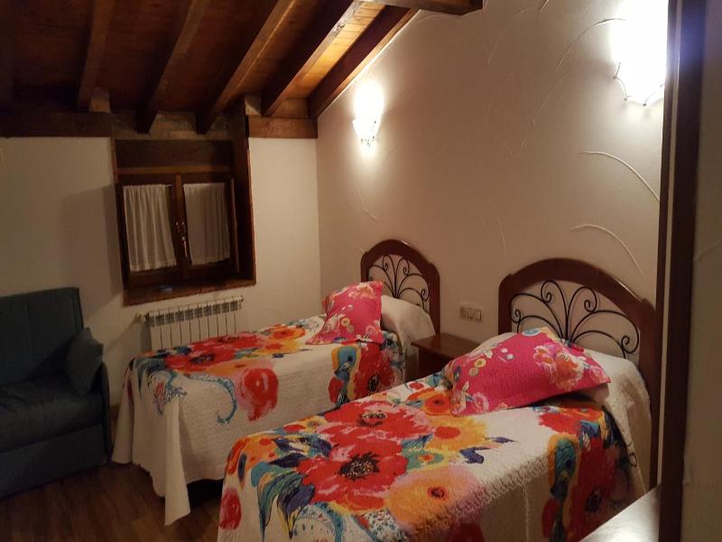 Hotel Restaurante La Parra image