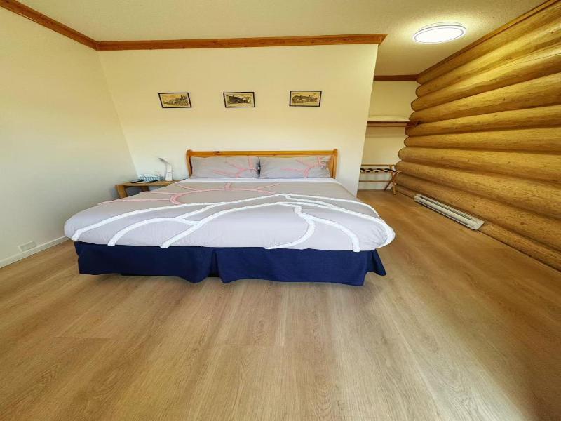 Bear's Claw Lodge