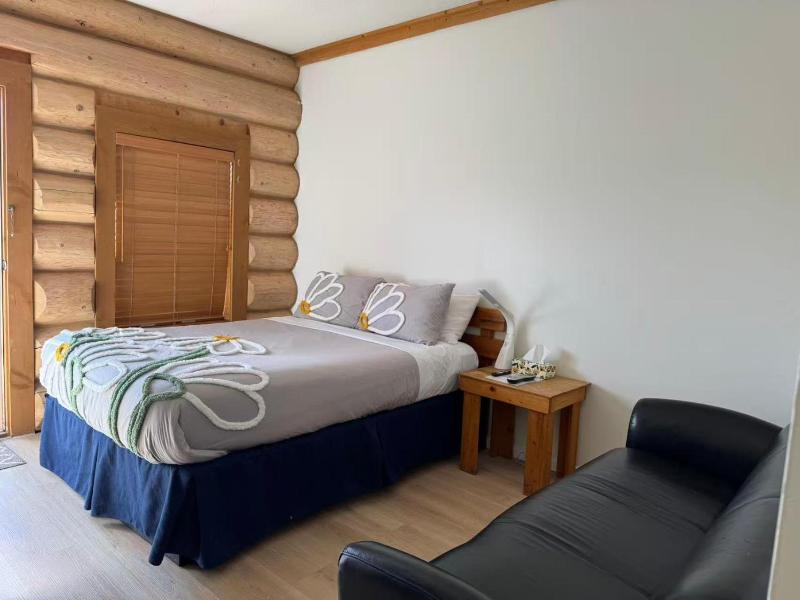 Bear's Claw Lodge