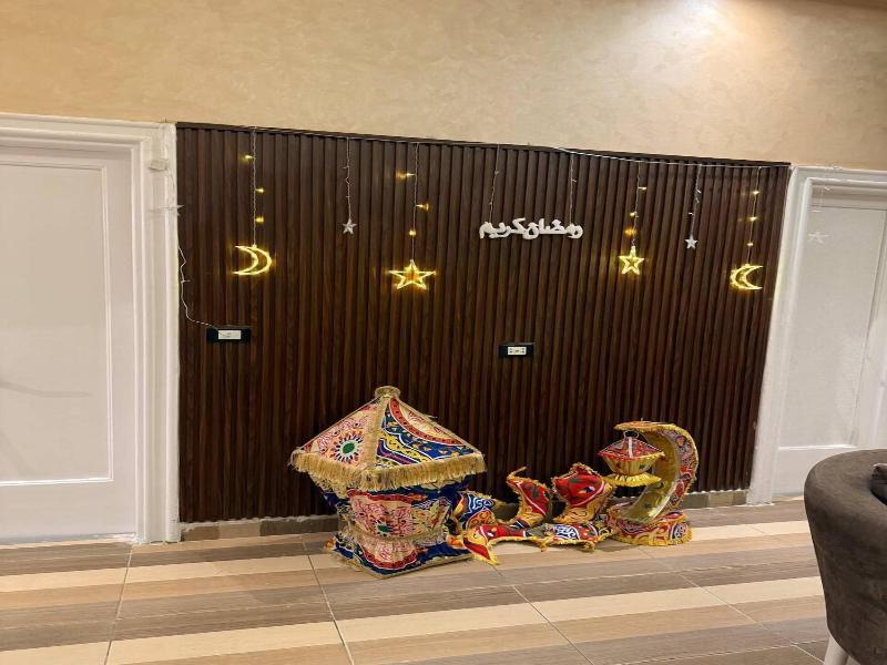Golden Palace Hotel image