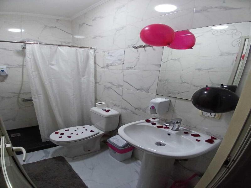 Golden Palace Hotel image