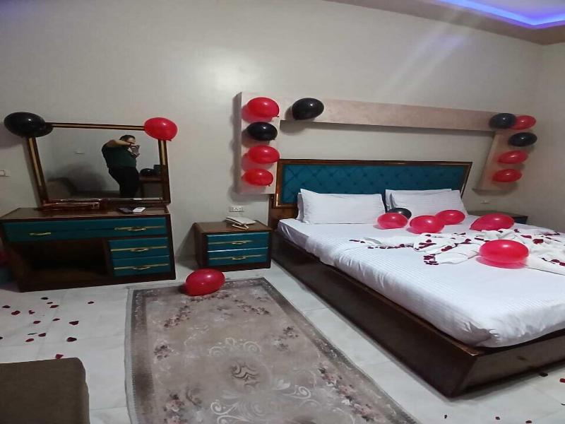 Golden Palace Hotel image