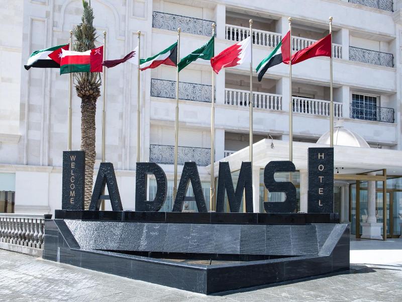 Adams Hotel — exterior view