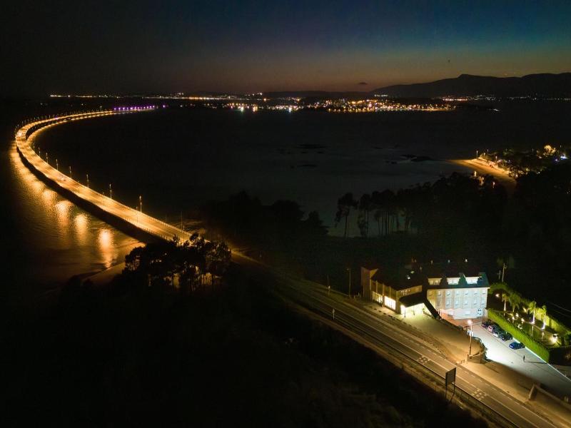 Hotel Dinajan image