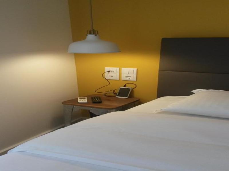 Aveiro Rossio Bed & Breakfast image