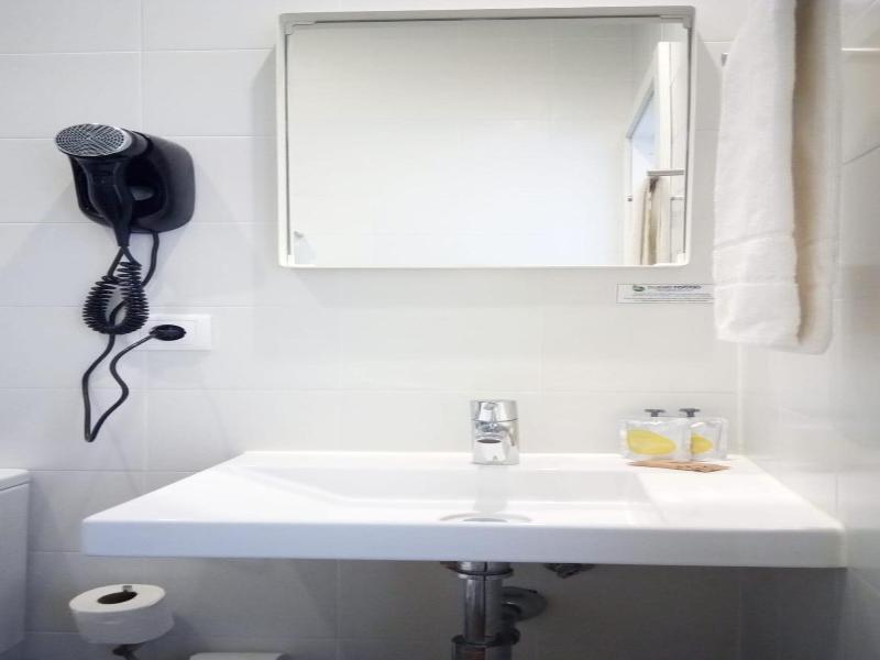 Aveiro Rossio Bed & Breakfast image