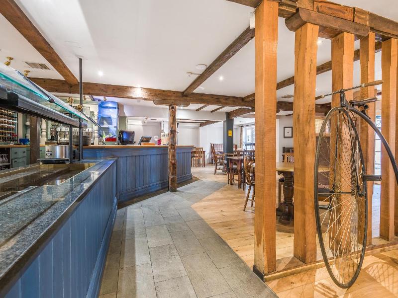 The Walhampton Arms image