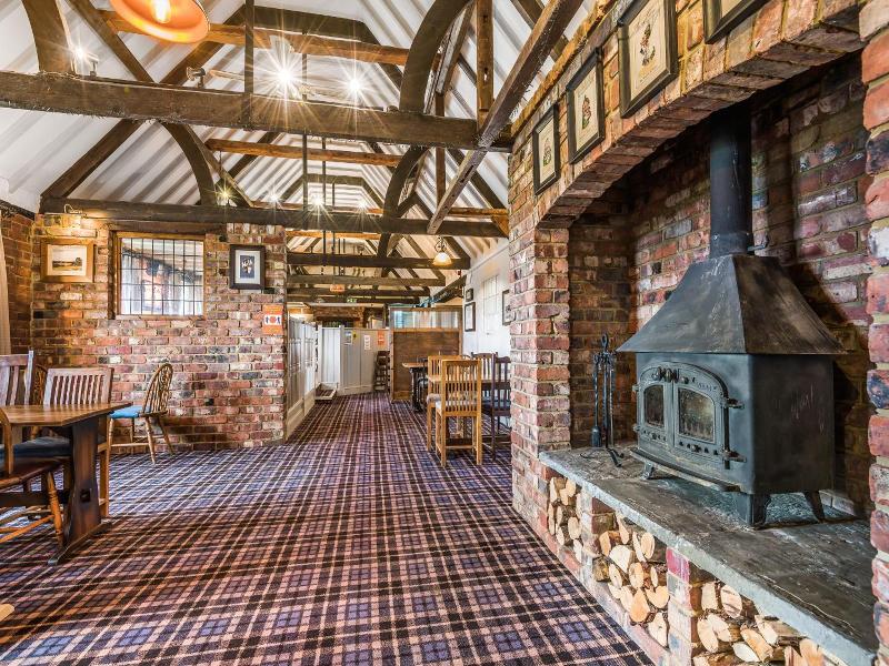 The Walhampton Arms image